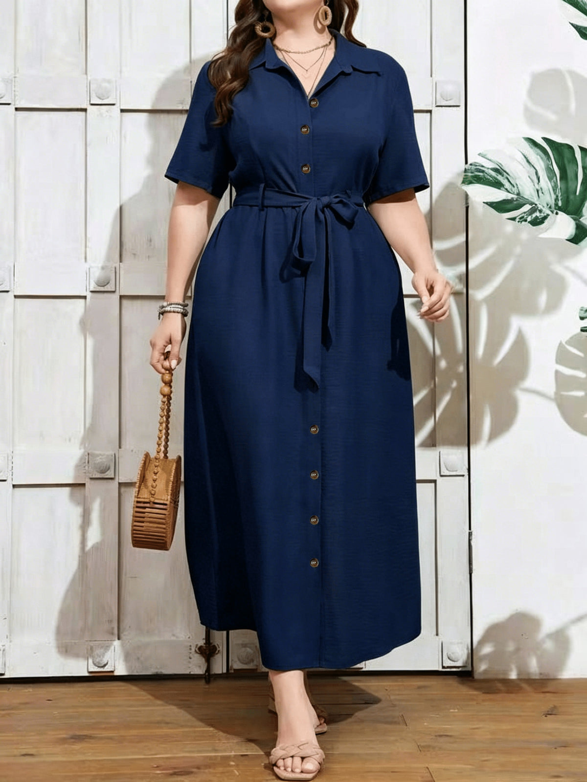 Robe chemise grande taille — Longue, boutonnée, neuf coloris