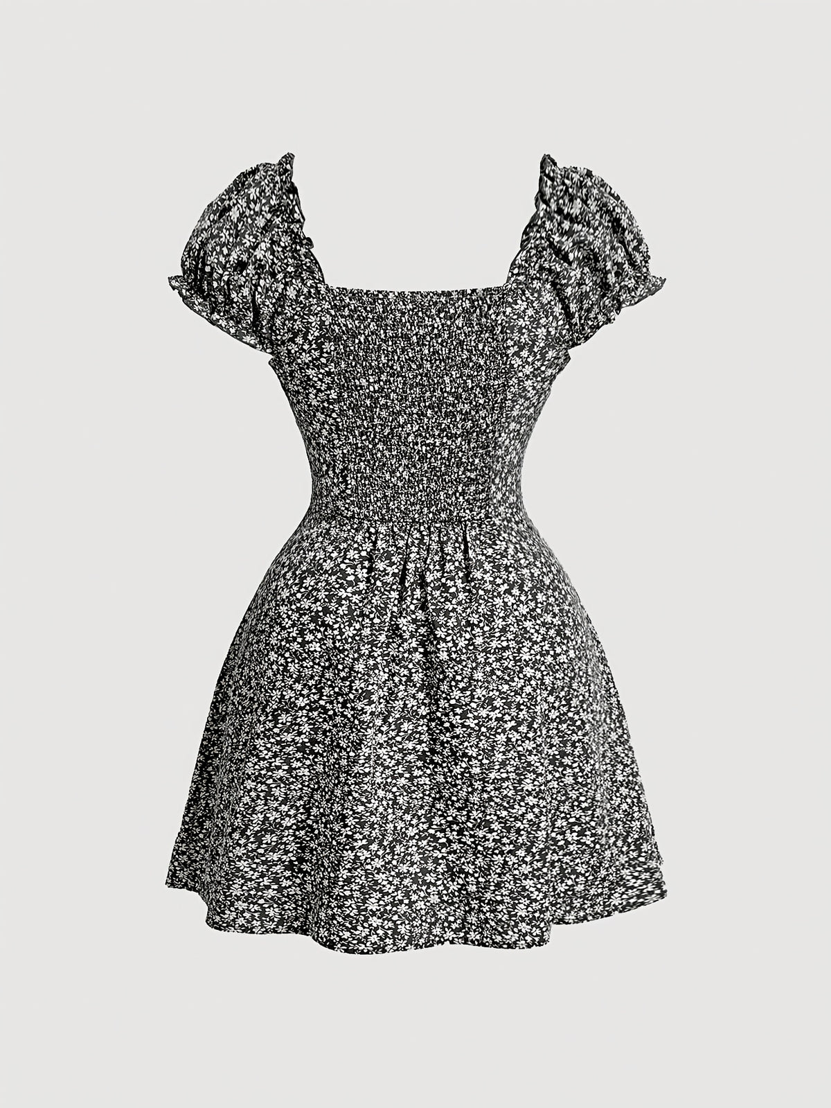 Robe courte grande taille — Mini fleurie à décolleté cœur