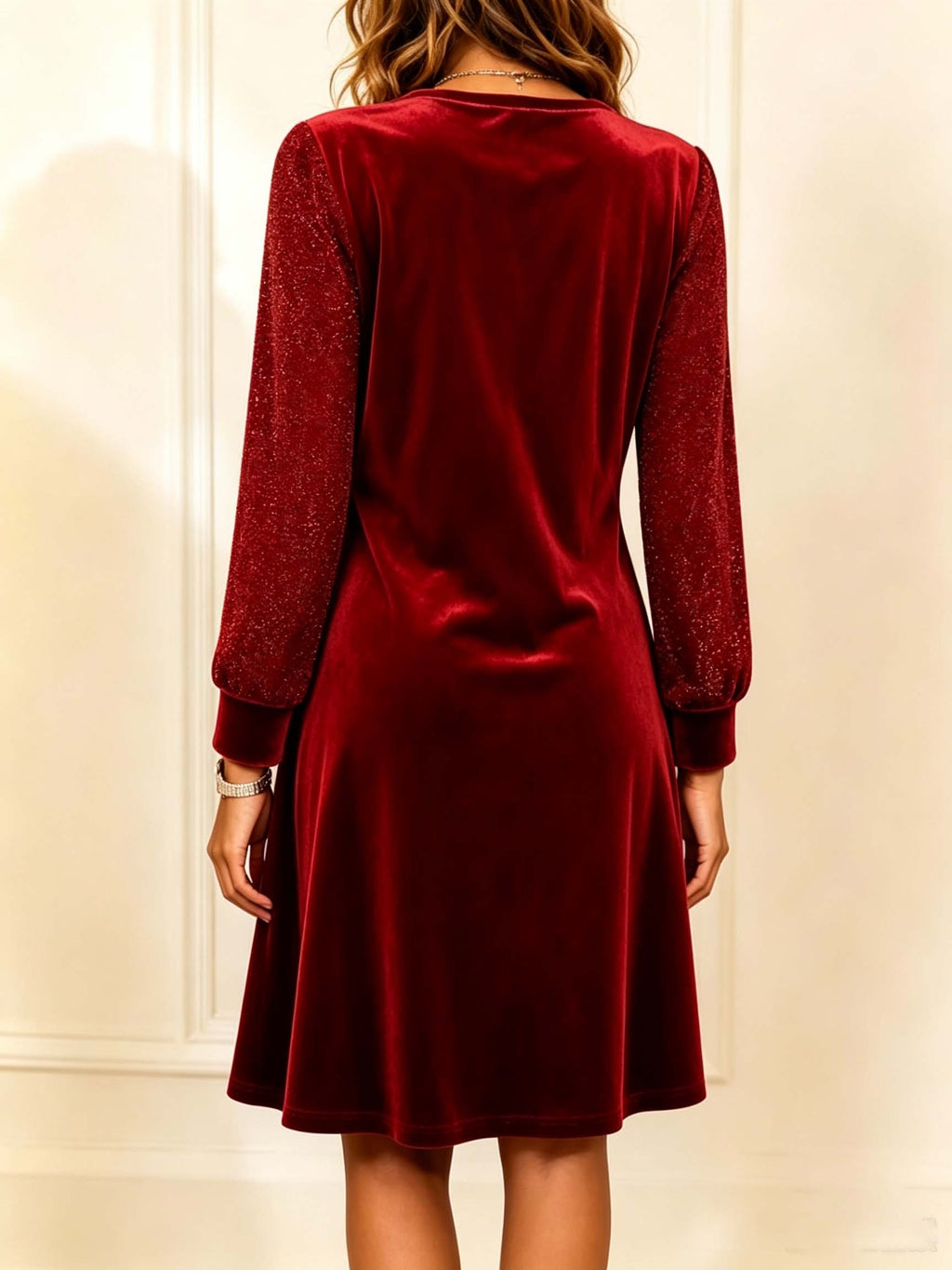 Robe courte grande taille — Velours bordeaux à manches lurex
