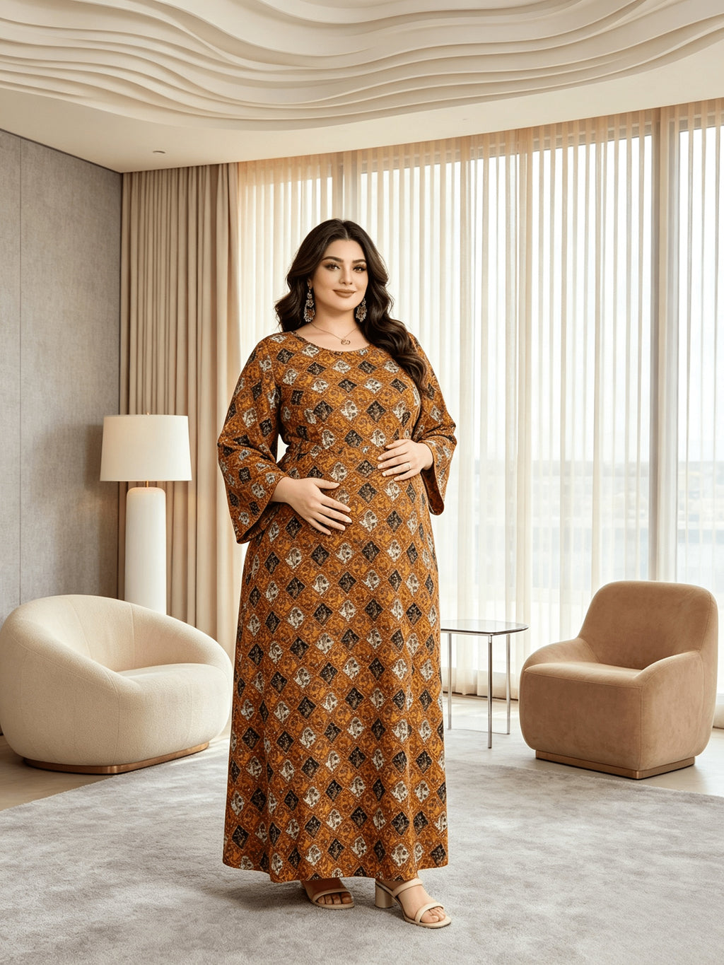 Robe de grossesse grande taille — Longue ocre à médaillons
