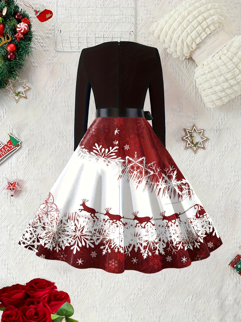 Robe de Noël grande taille — Jupe bordeaux au traîneau blanc