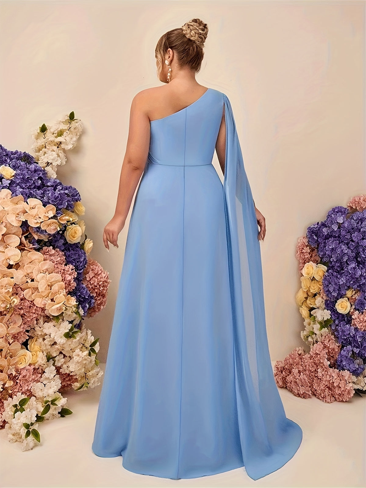 Robe demoiselle d'honneur grande taille — Mousseline bleu ciel