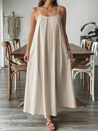 Robe de grossesse grande taille — Maxi rayée beige et blanc
