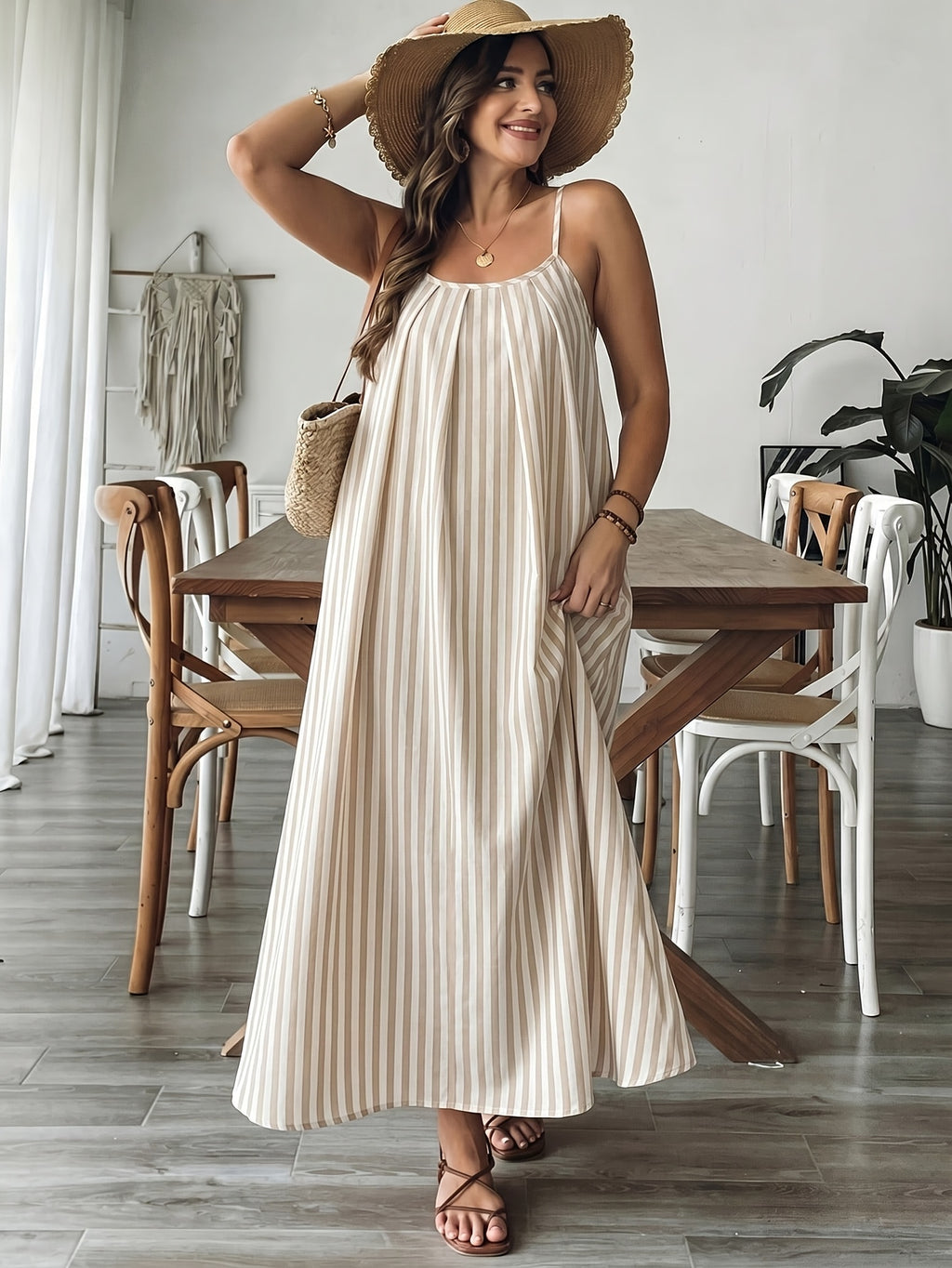 Robe de grossesse grande taille — Maxi rayée beige et blanc