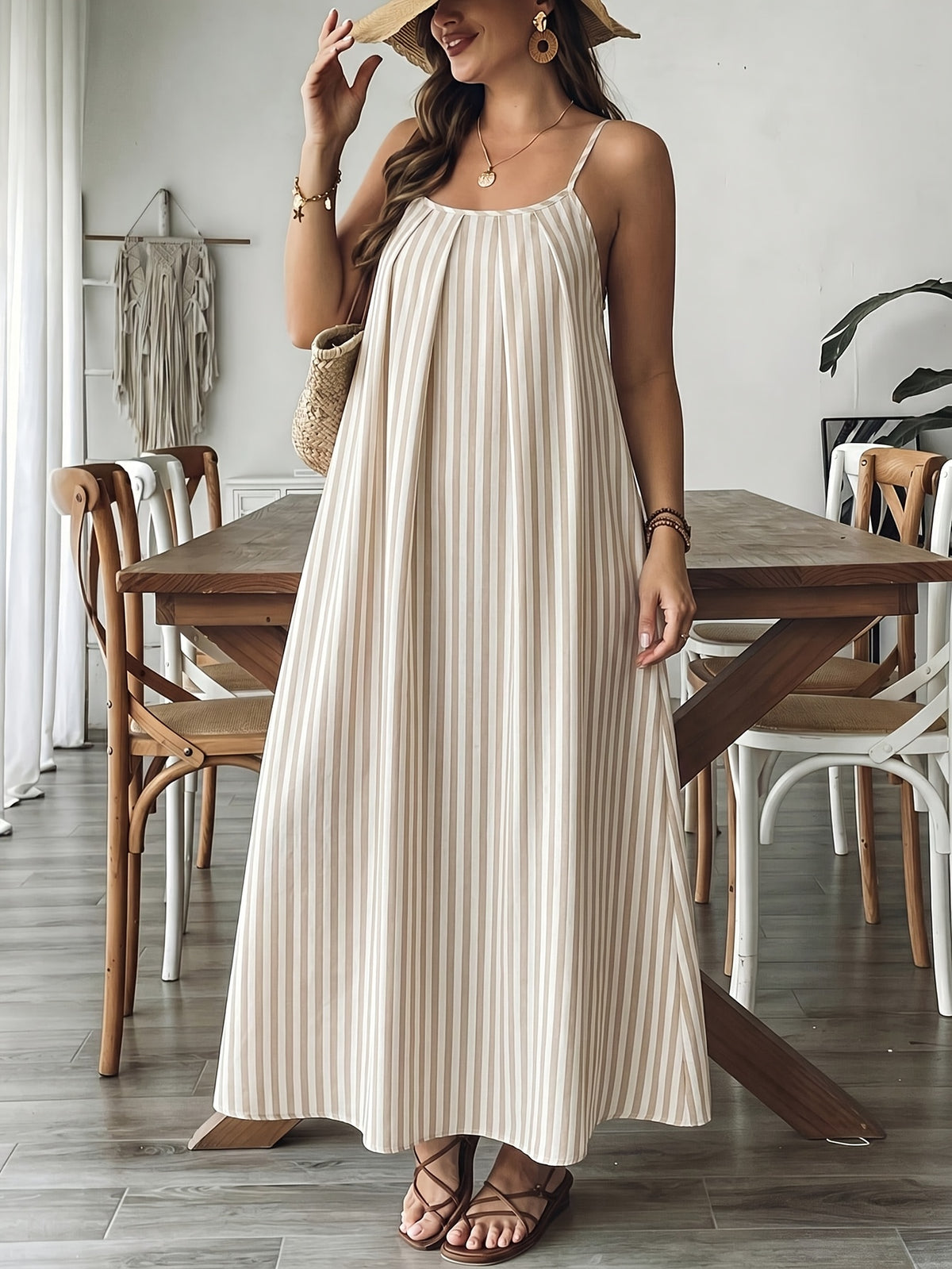 Robe de grossesse grande taille — Maxi rayée beige et blanc