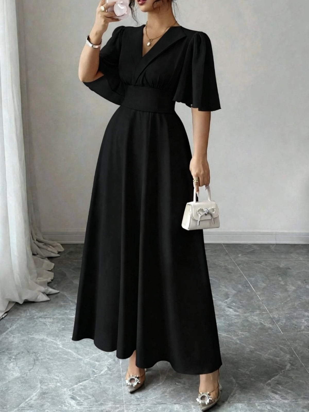 Robe habillée grande taille, col à revers et taille large