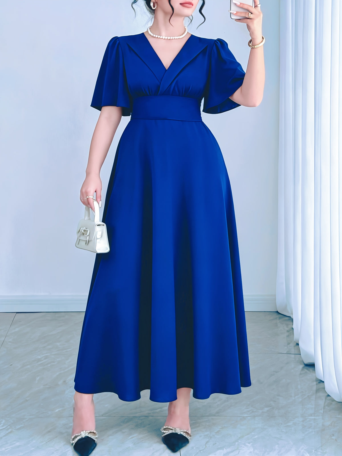 Robe habillée grande taille, col à revers et taille large