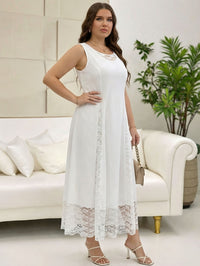 Robe longue grande taille — Blanche à bandes de dentelle