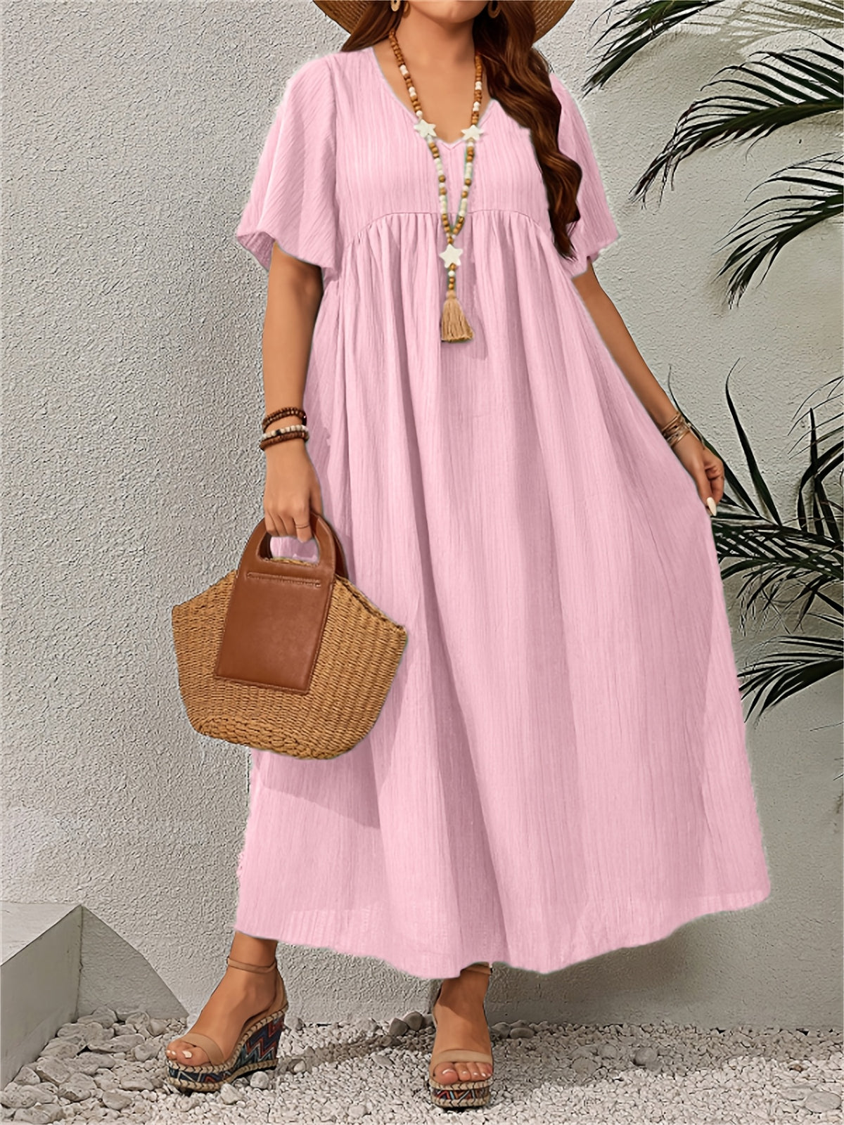 Robe grande taille, coupe ample, vu de dos Image