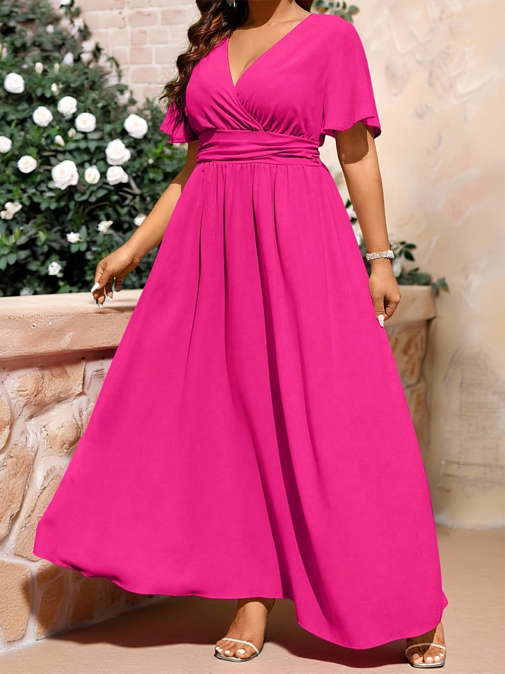 Robe longue grande taille — Rose fuchsia à taille froncée