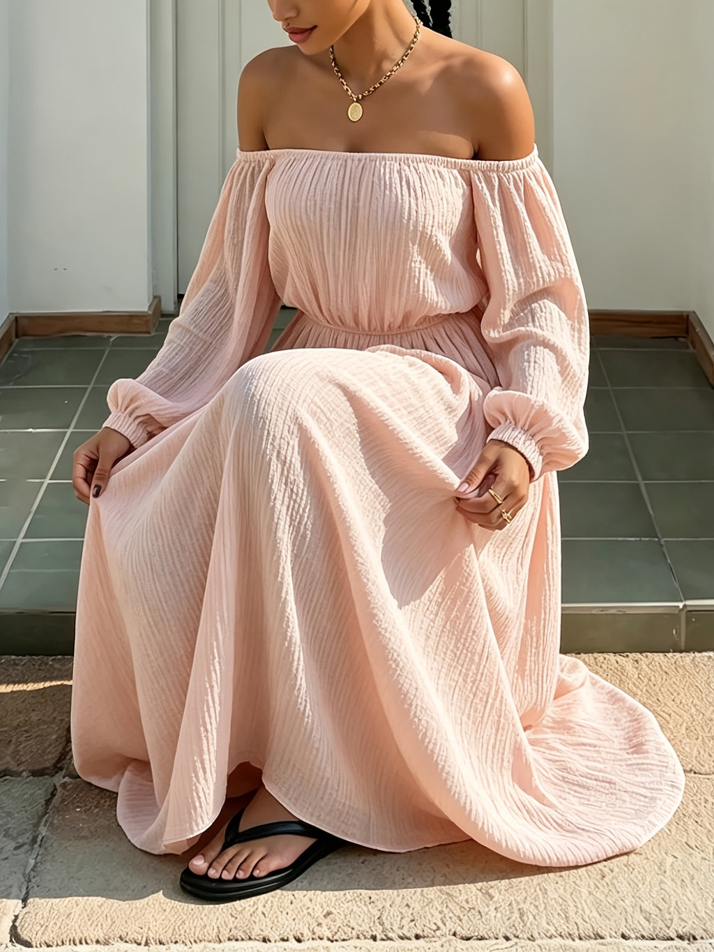 Robe longue grande taille — Encolure bardot en rose pâle