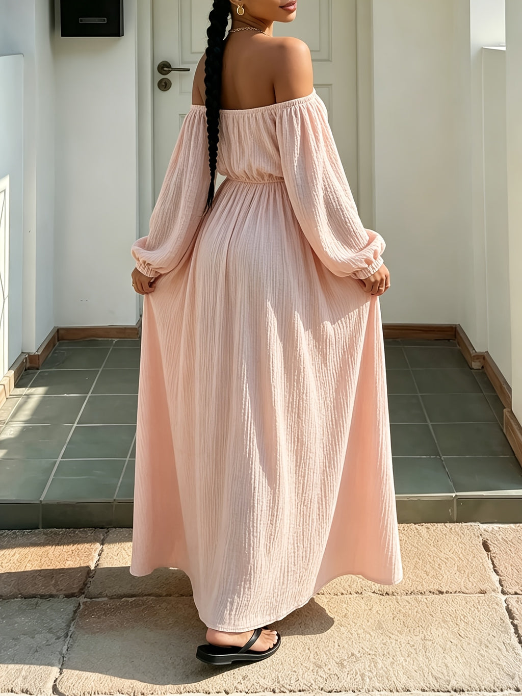 Robe longue grande taille — Encolure bardot en rose pâle