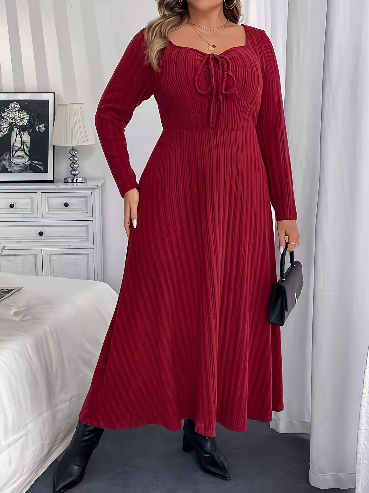 Robe longue bordeaux grande taille — Col carré à lien noué
