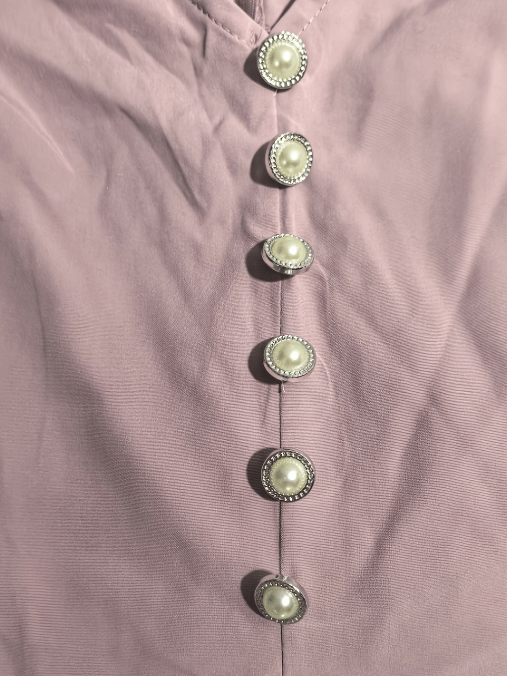 Robe longue grande taille — Boutons nacrés, col en V profond