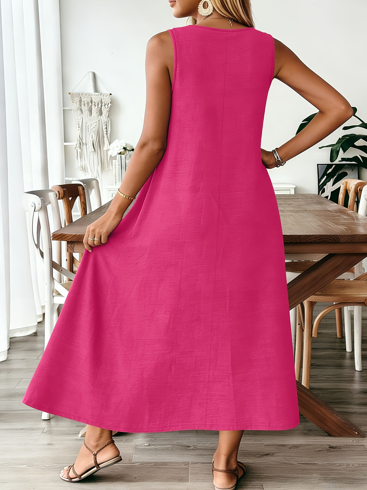 Robe longue grande taille — Bretelles à anneaux métalliques