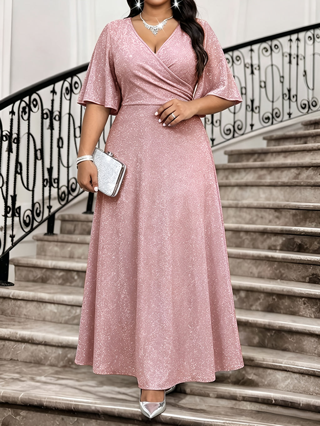 Robe longue grande taille — Cache-cœur lamé rose poudré