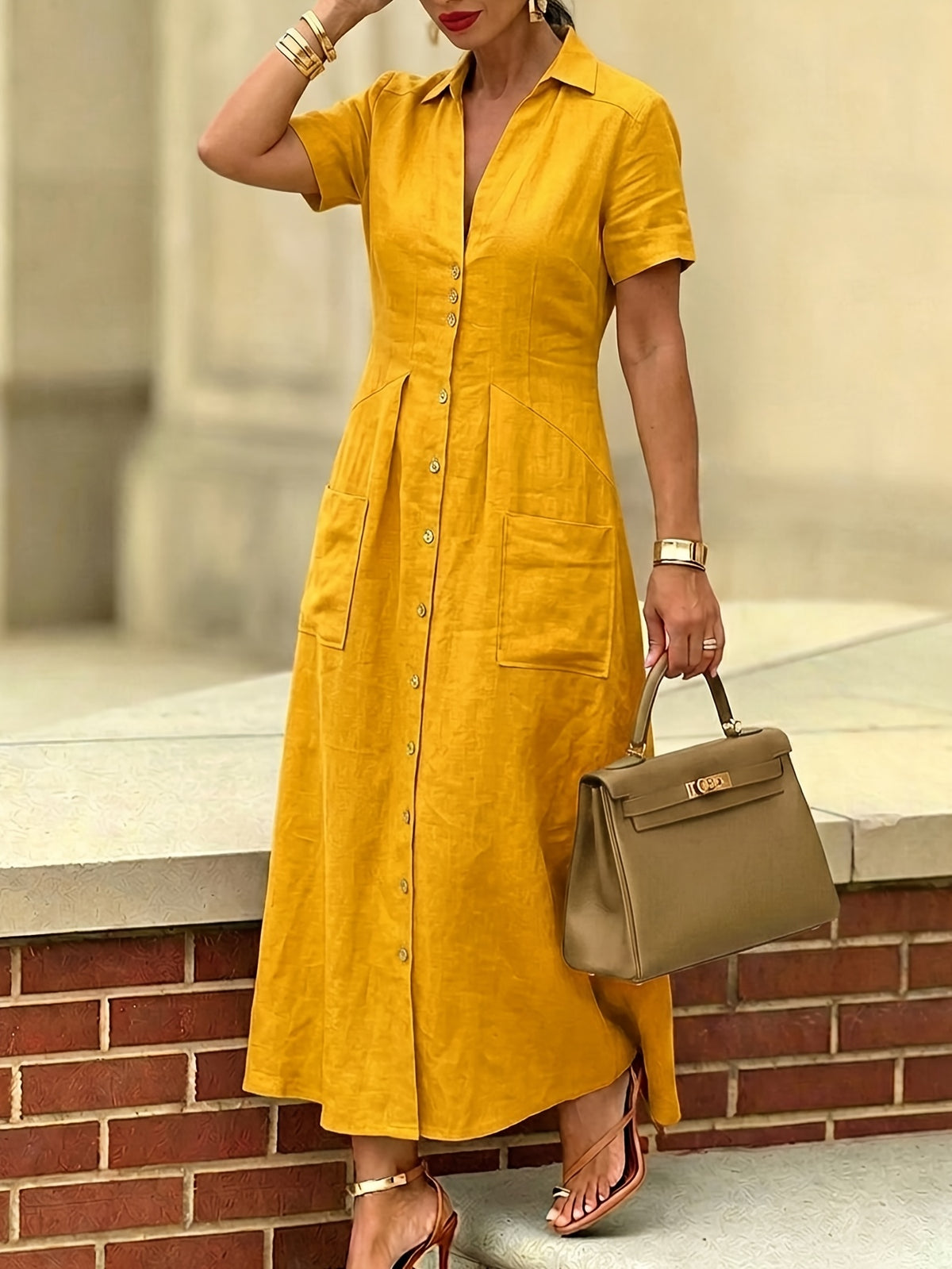 Robe longue grande taille — Chemise moutarde à poches plaquées