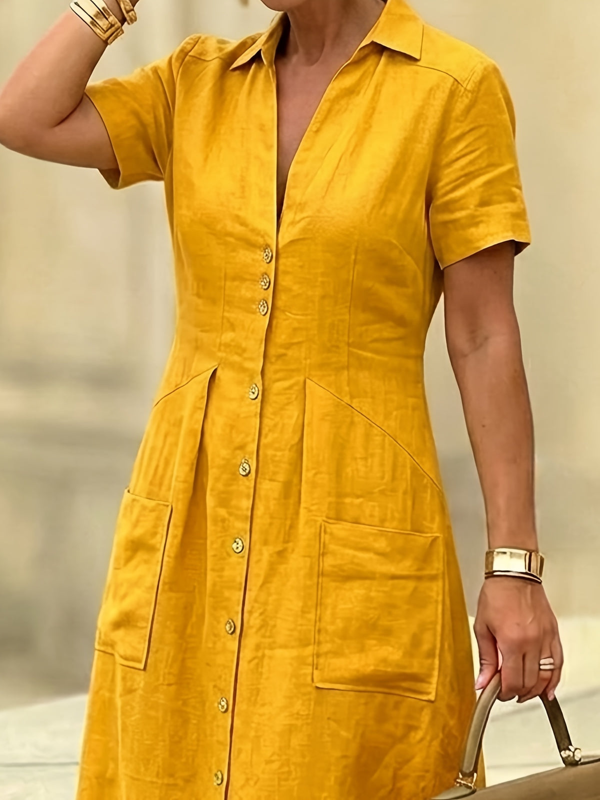 Robe longue grande taille — Chemise moutarde à poches plaquées