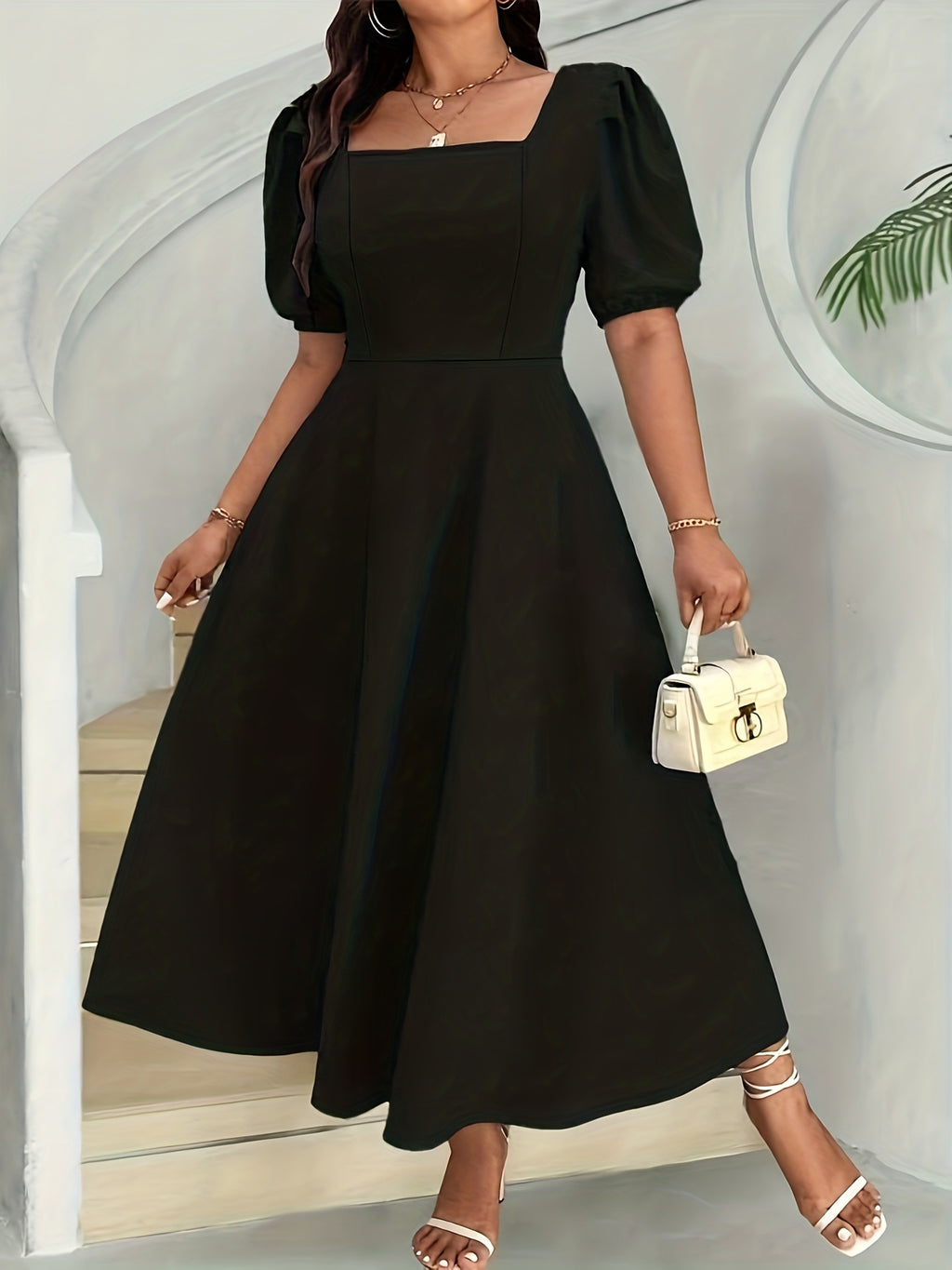 Robe longue grande taille — Col carré, trois coloris unis