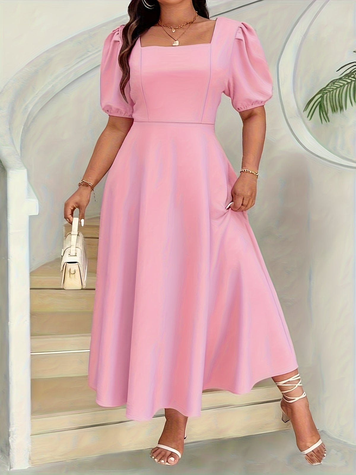 Robe longue grande taille — Col carré, trois coloris unis