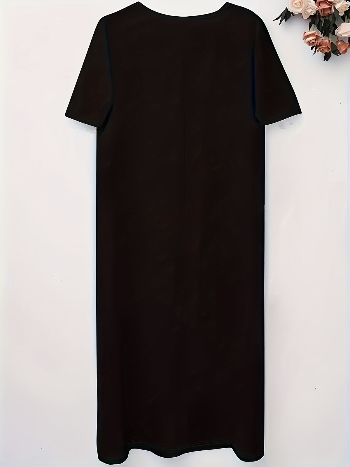 Robe longue grande taille — Col V fendu et poches latérales