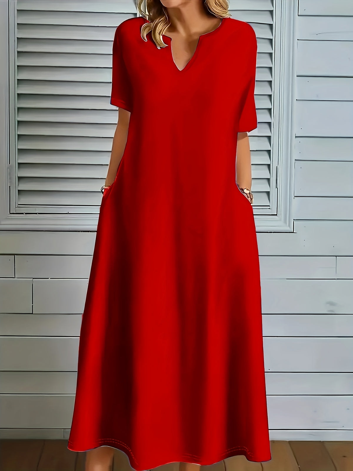 Robe longue grande taille — Col V fendu et poches latérales