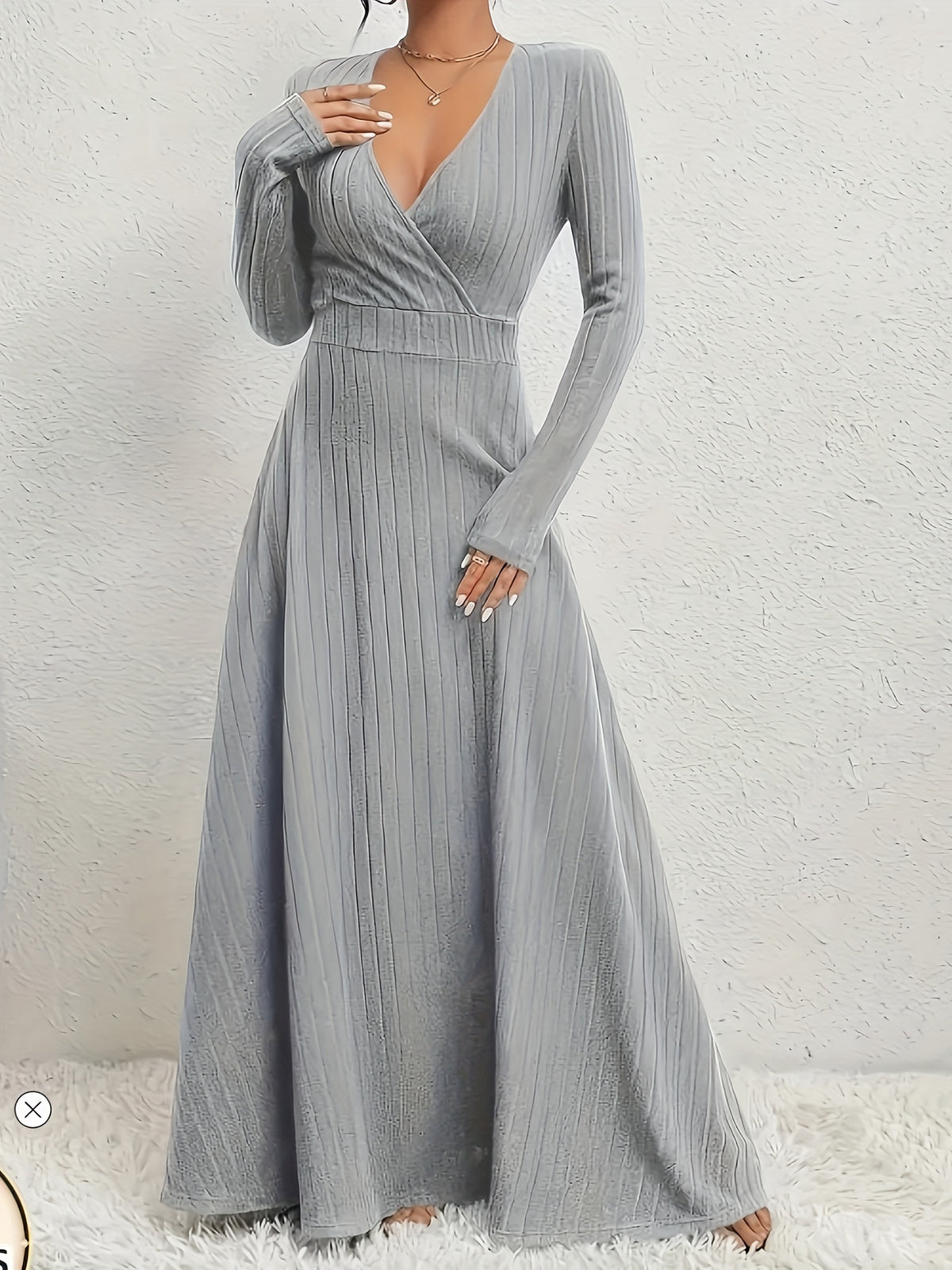 Robe longue grande taille — Décolleté croisé en maille côtelée