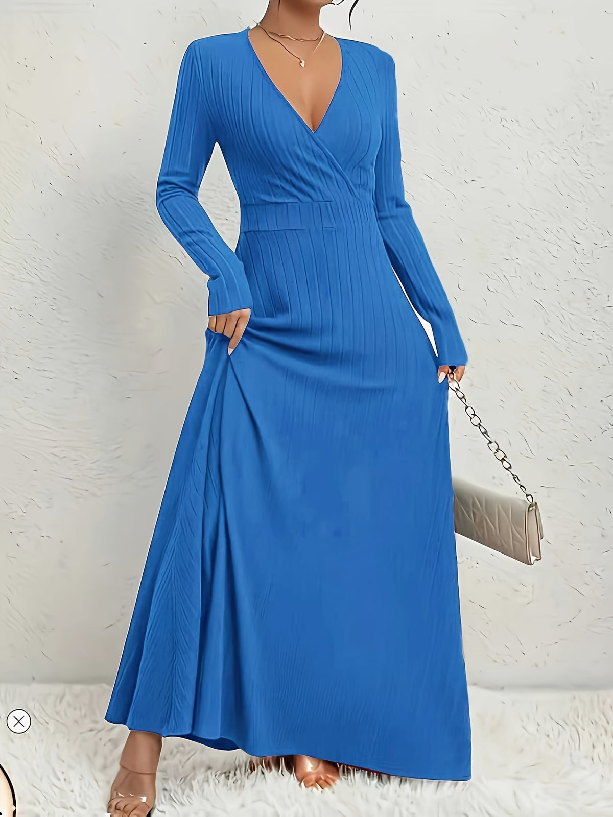 Robe longue grande taille — Décolleté croisé en maille côtelée
