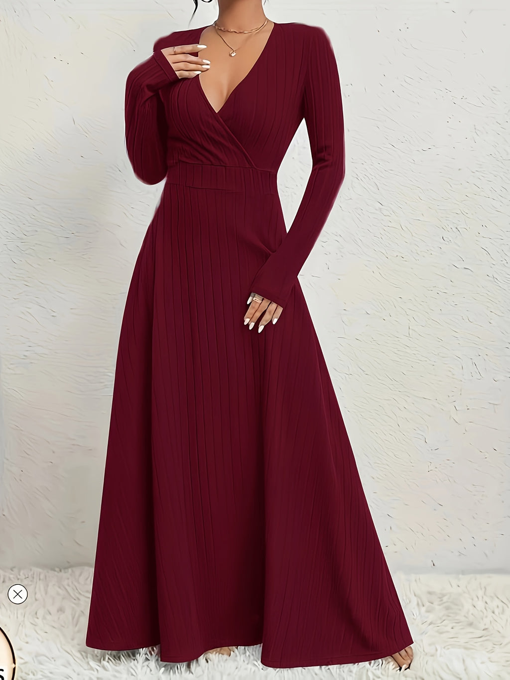 Robe longue grande taille — Décolleté croisé en maille côtelée