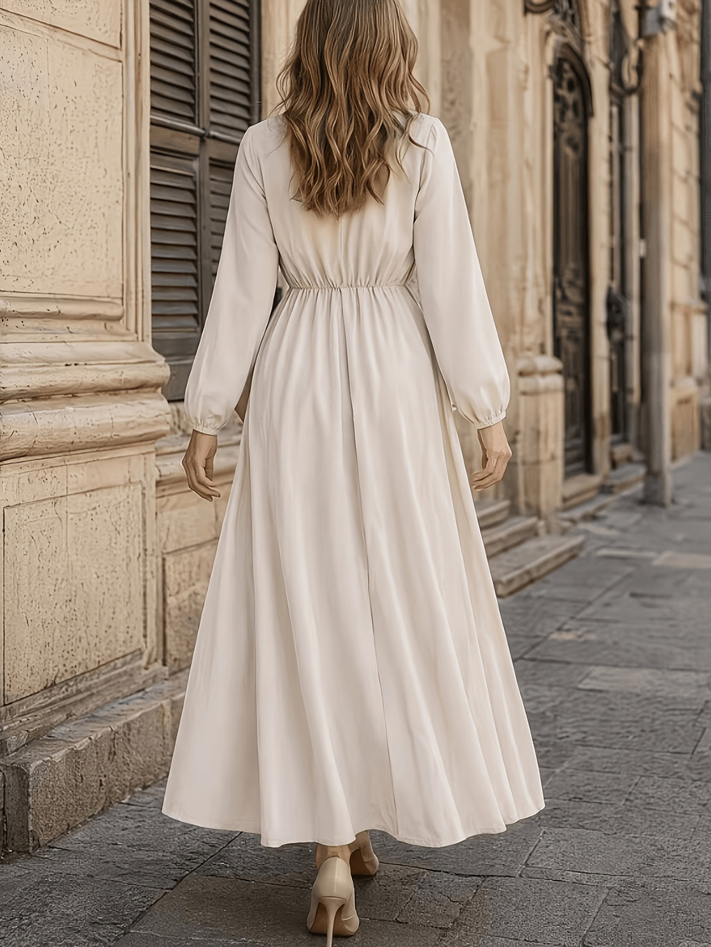 Robe longue grande taille — Écru croisé et manches ballon