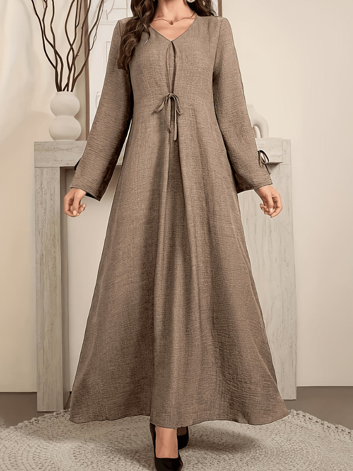 Robe longue grande taille — Col à nouer et poignets liés