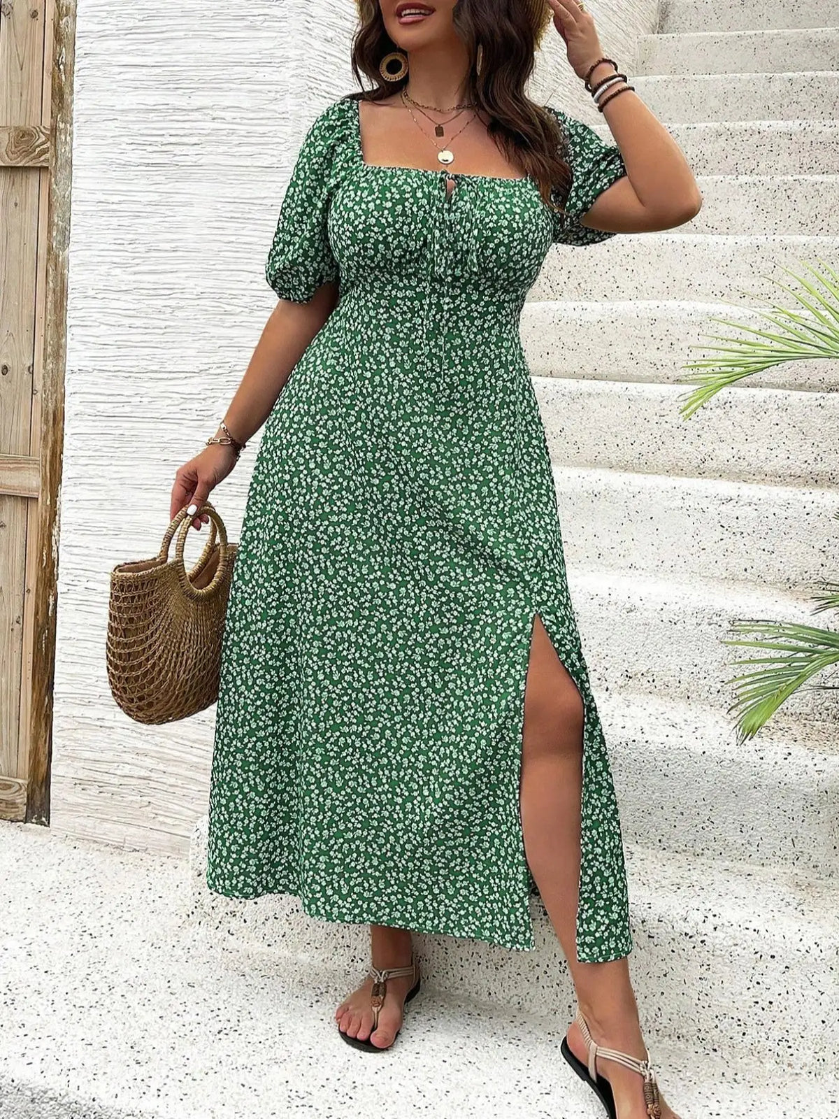 Robe longue grande taille fleurie, vert clair