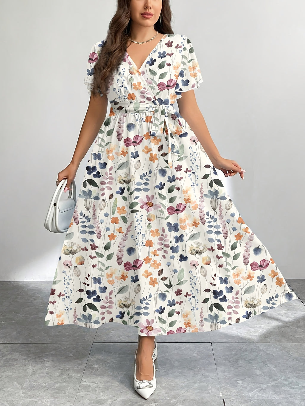 Robe longue grande taille — Fleurs des champs aquarelle