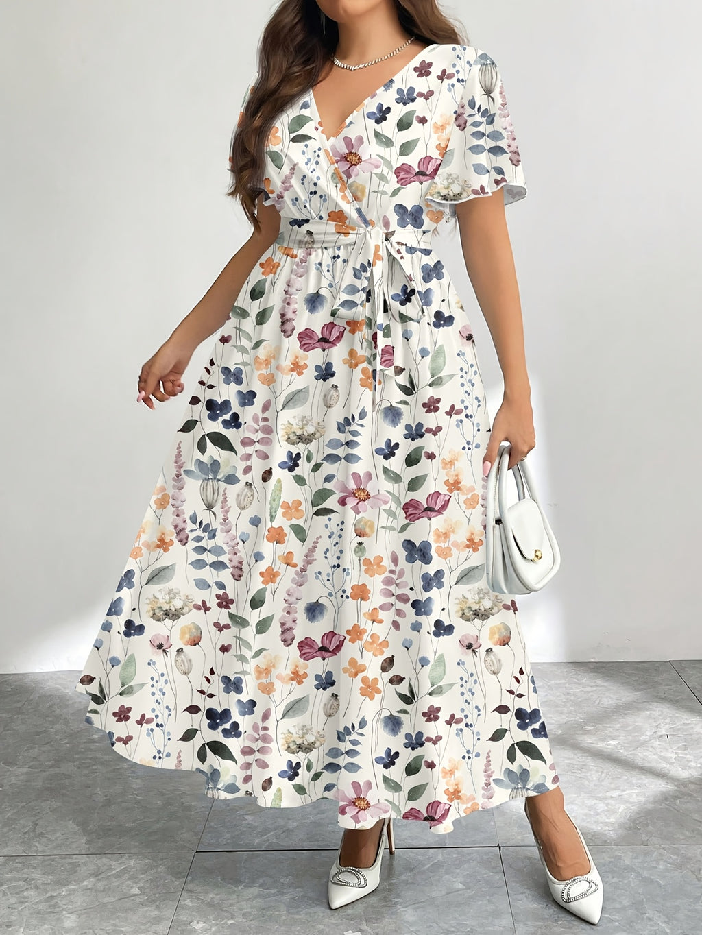 Robe longue grande taille — Fleurs des champs aquarelle