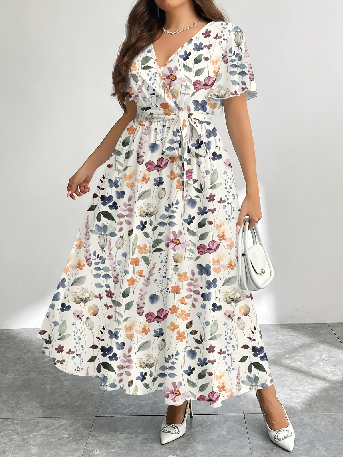 Robe longue grande taille — Fleurs des champs aquarelle
