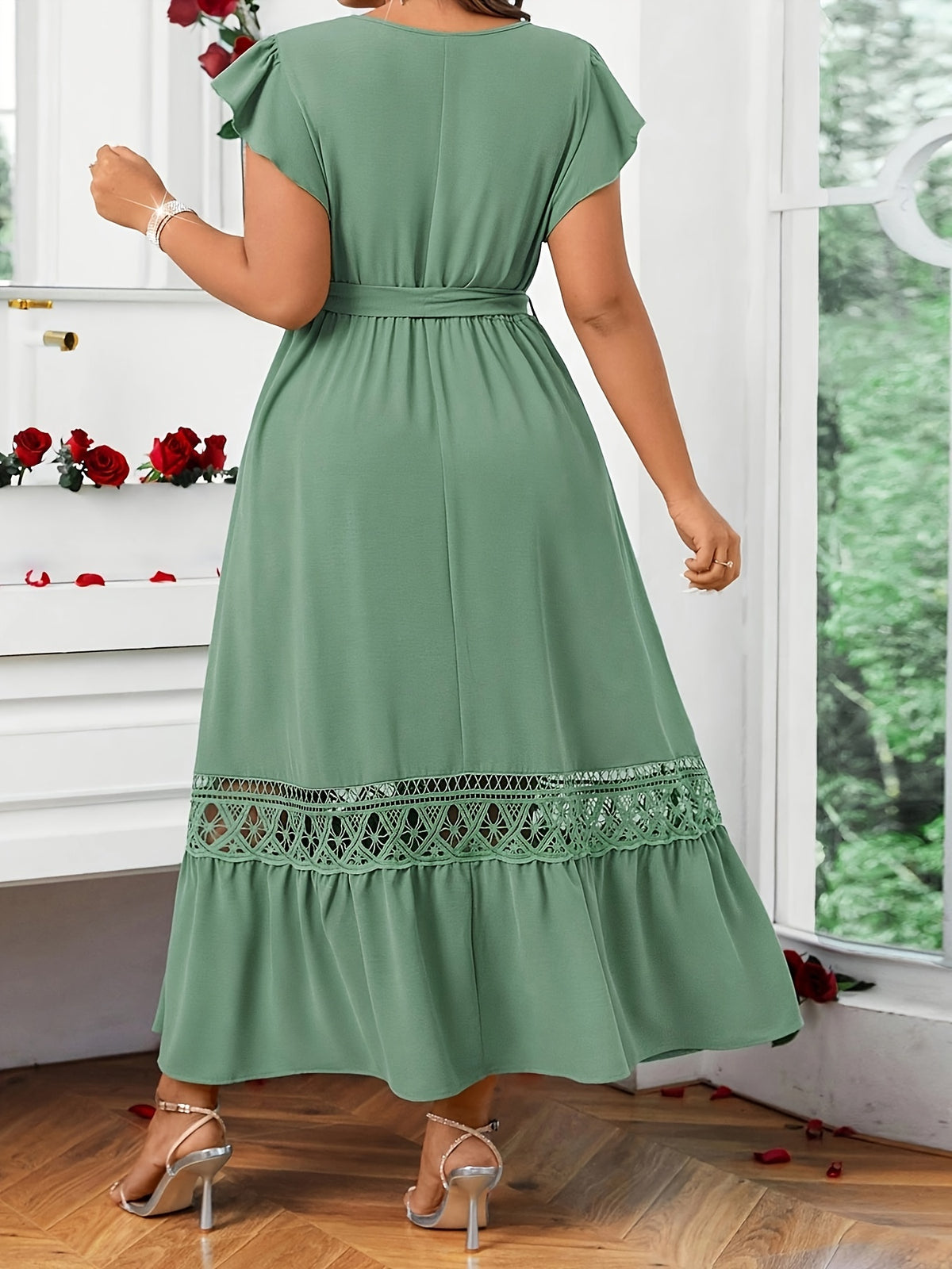 Robe longue grande taille — Galon ajouré ton sur ton en sauge