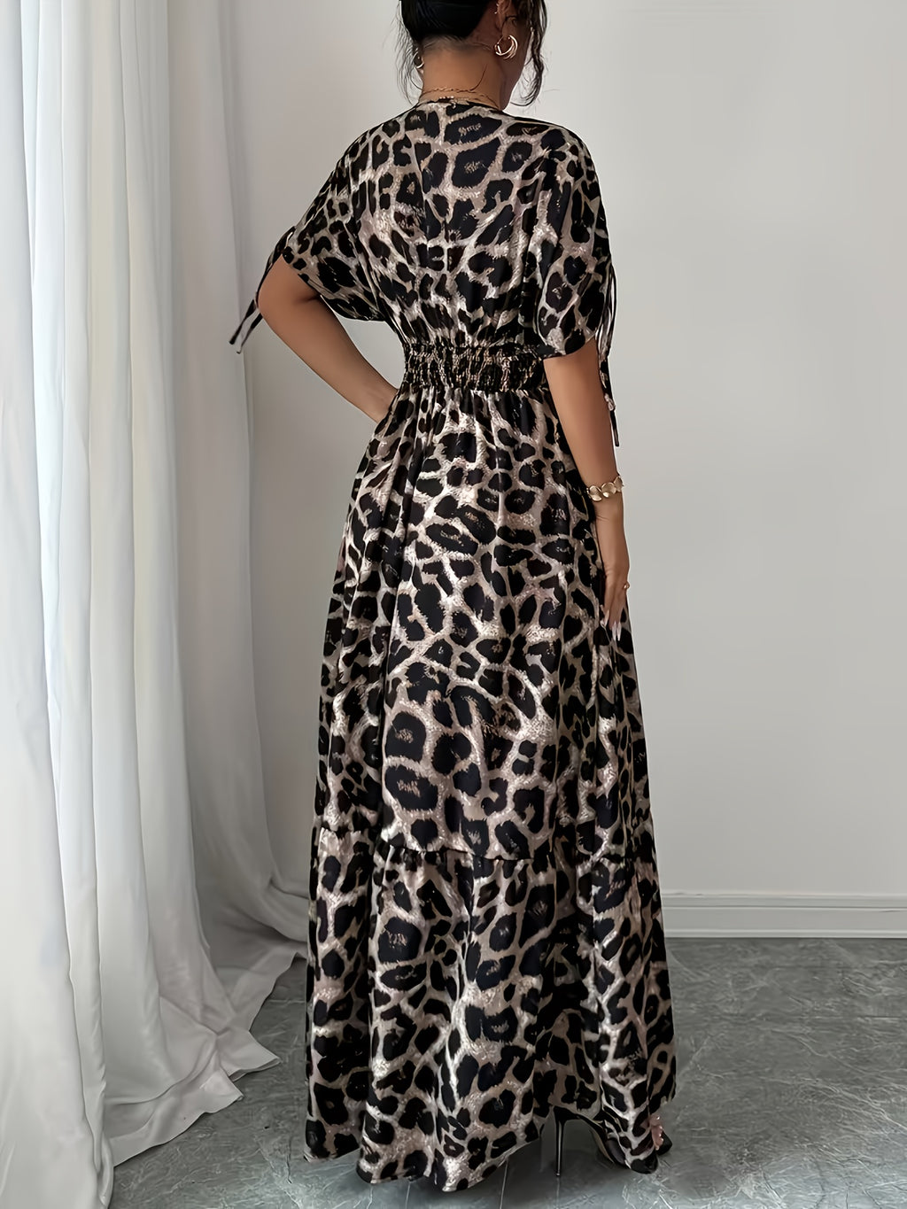 Robe longue grande taille — Imprimé léopard et col V croisé