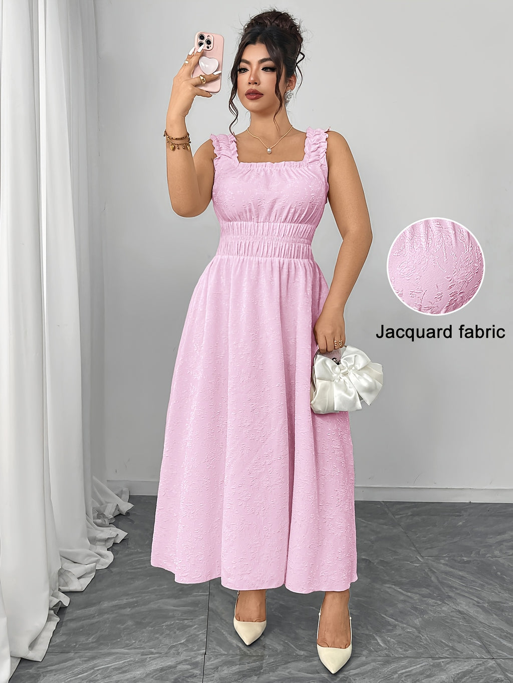 Robe longue grande taille, jacquard et col carré