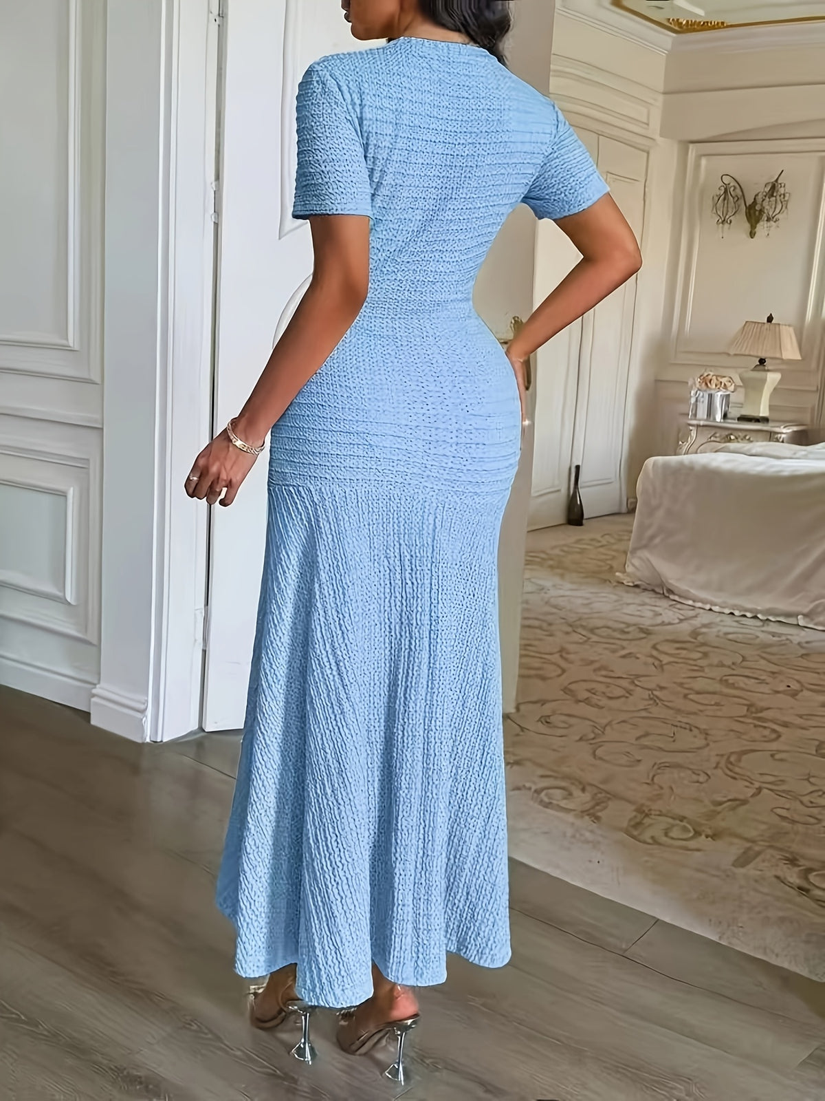 Robe longue grande taille — Maille texturée jaune boutonnée