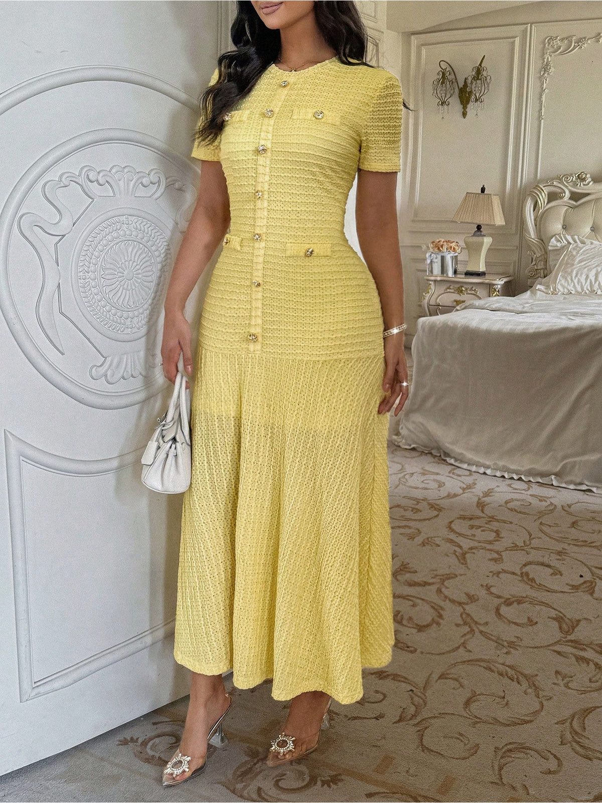 Robe longue grande taille — Maille texturée jaune boutonnée