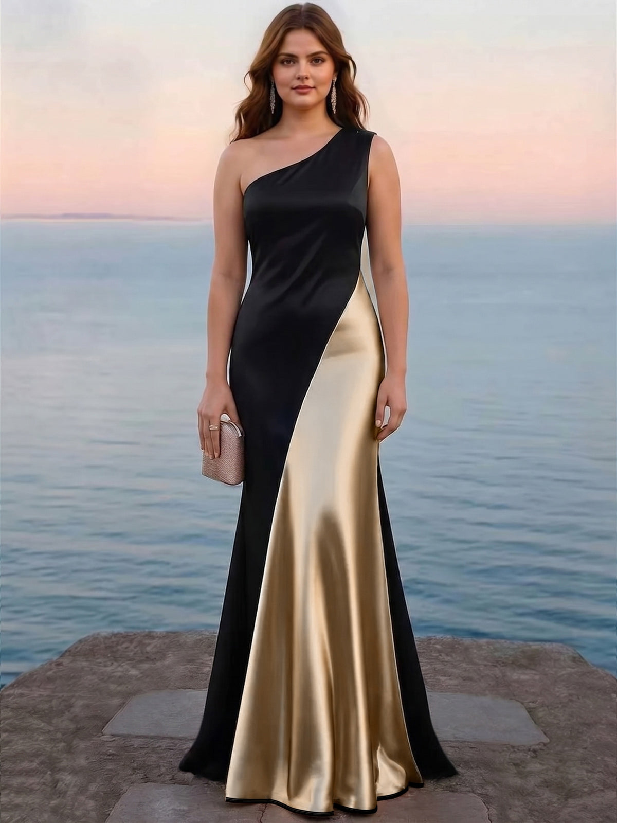 Robe longue grande taille, une épaule noire et champagne