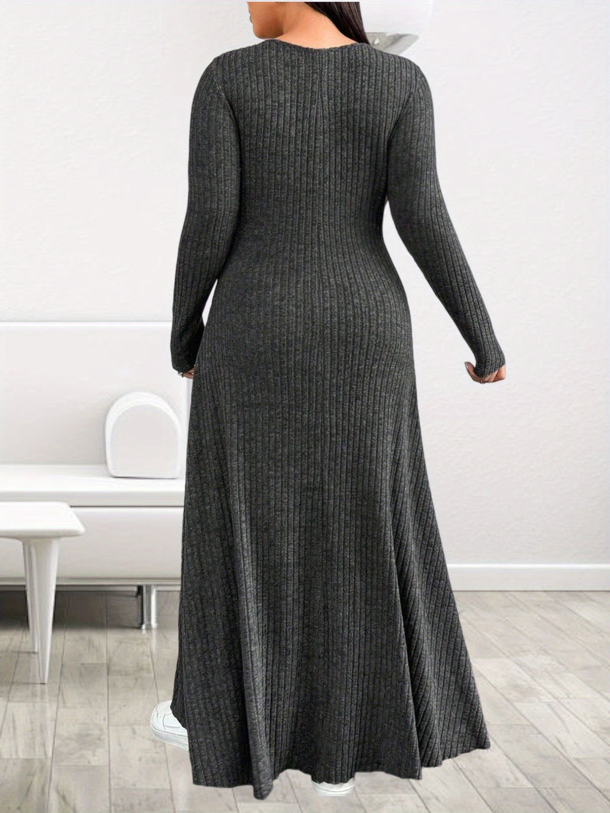 Robe longue grande taille — Patte boutonnée jusqu'au 6XL