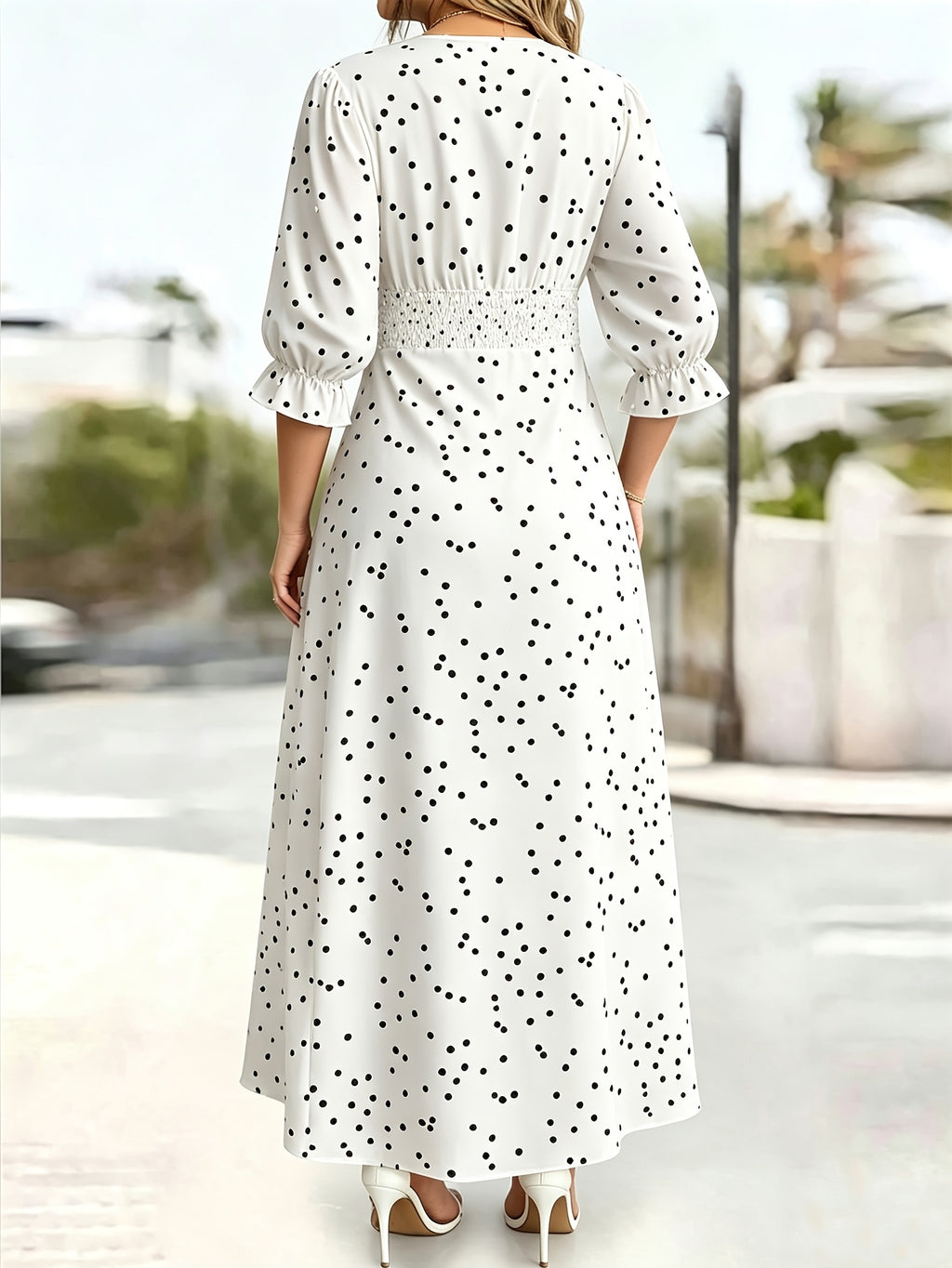 Robe longue grande taille, pois et boutons jusqu'en bas