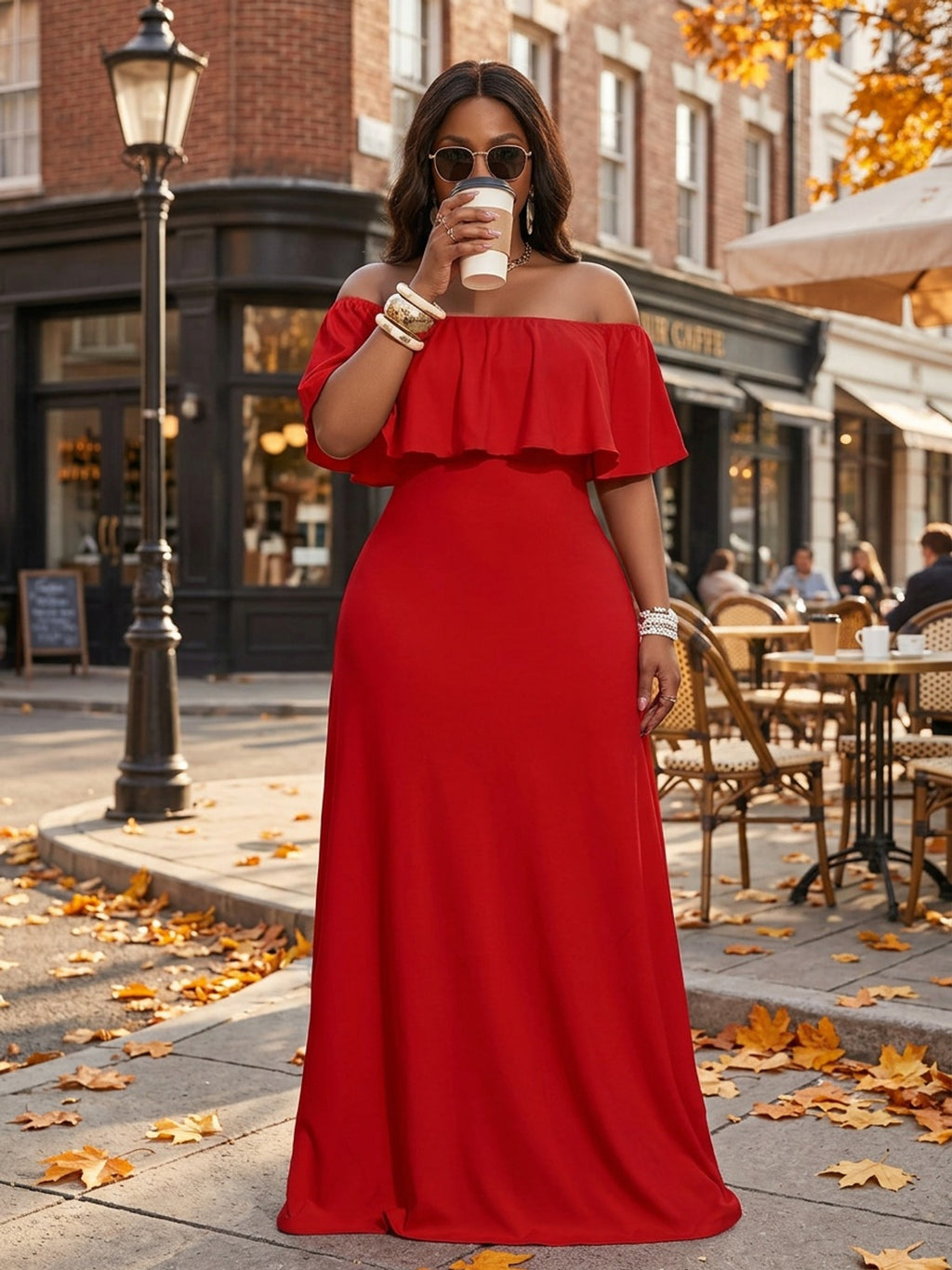 Robe longue grande taille — Rouge à épaules dénudées et volant