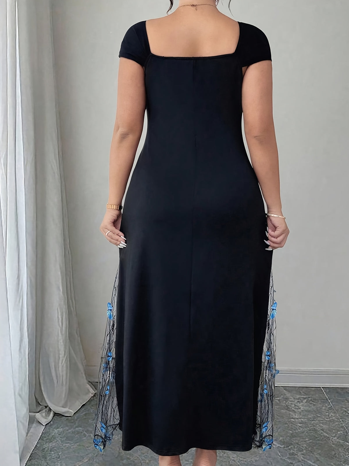 Robe longue grande taille — Papillons brodés sur tulle noir