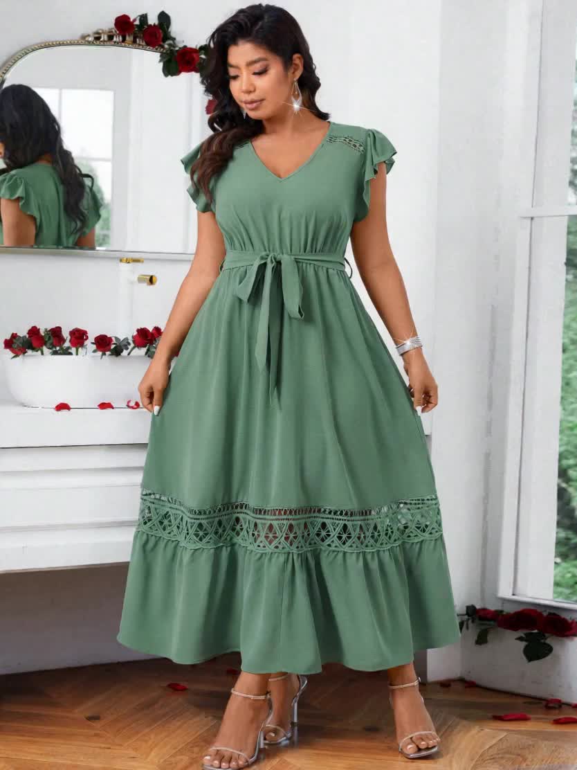 Robe longue grande taille — Vert sauge et bande de guipure