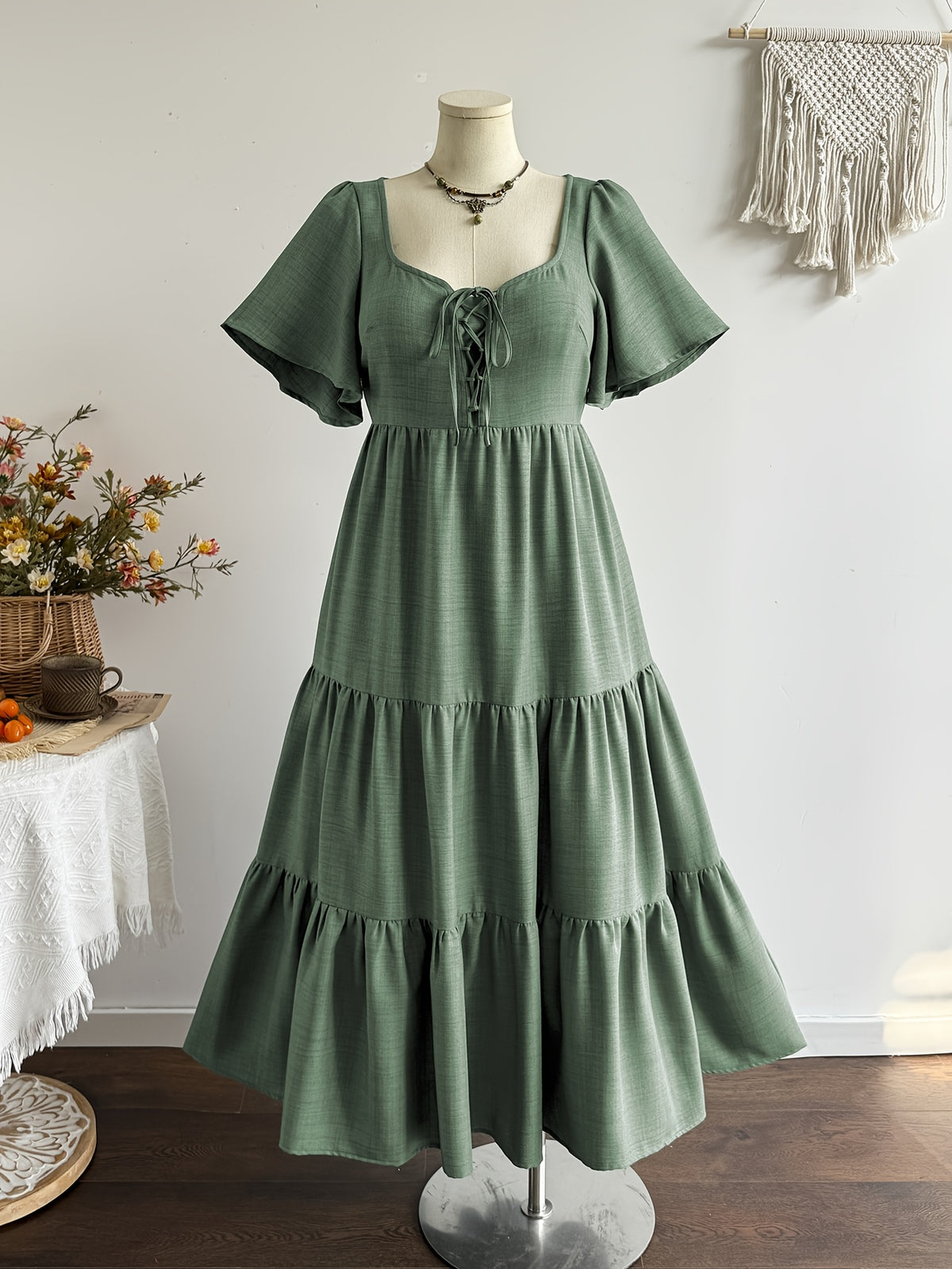 Robe longue grande taille — Vert sauge et laçage croisé