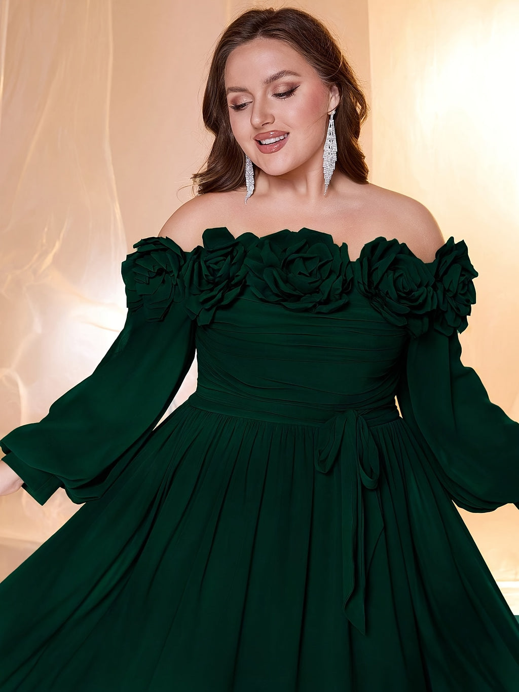Robe longue grande taille, relief sur mousseline