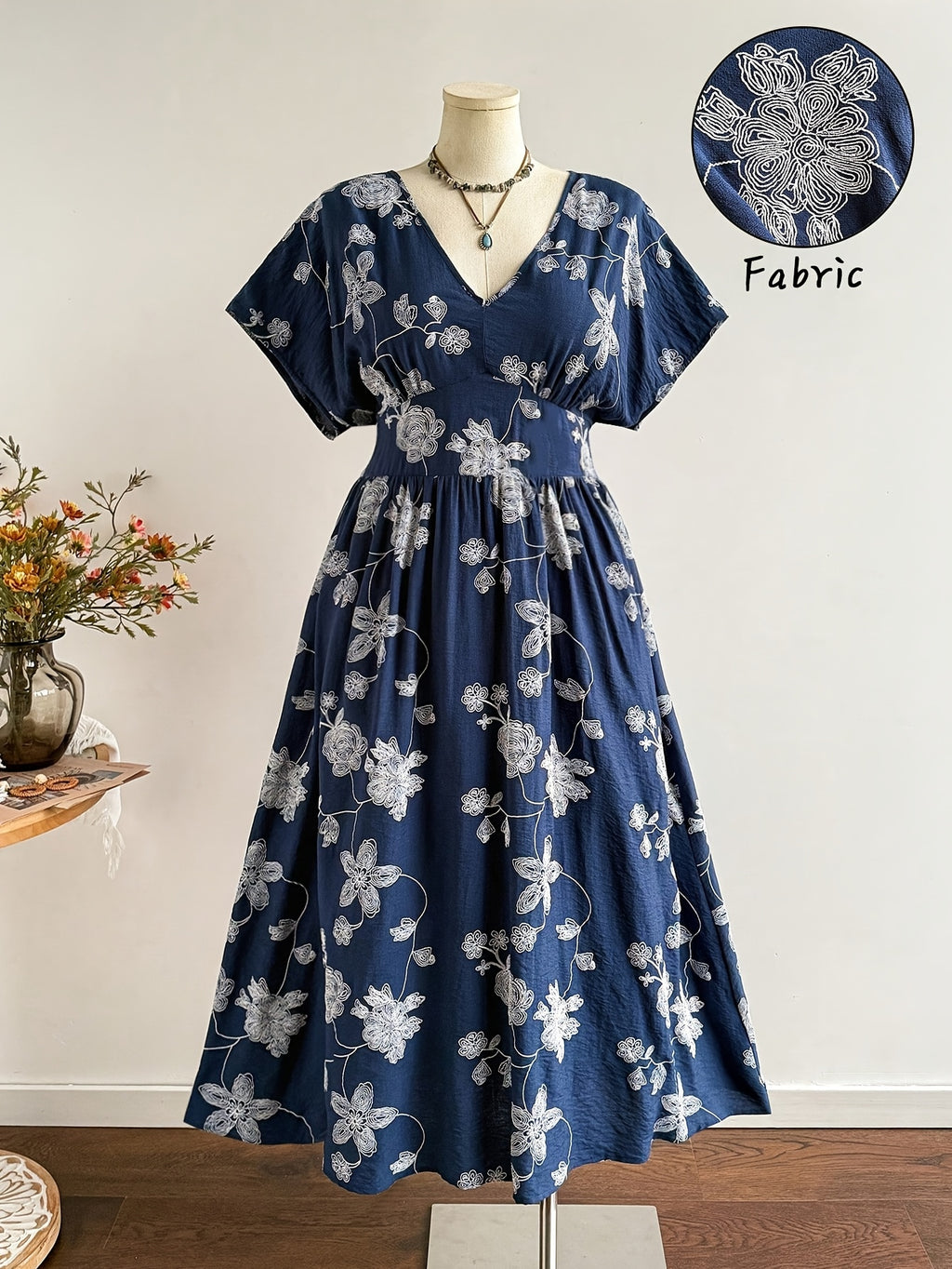 Robe longue grande taille — Viscose marine à fleurs au trait