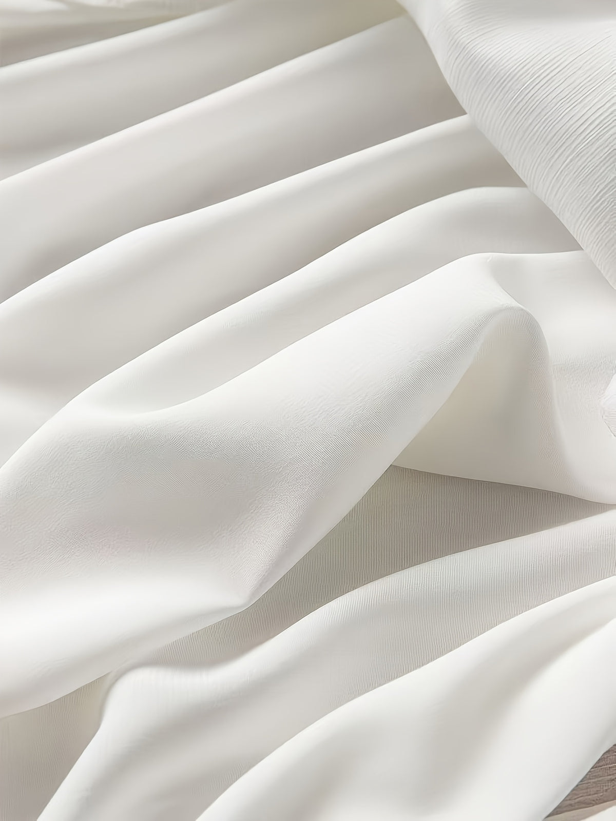 Robe longue grande taille — Voile blanc et col en dentelle